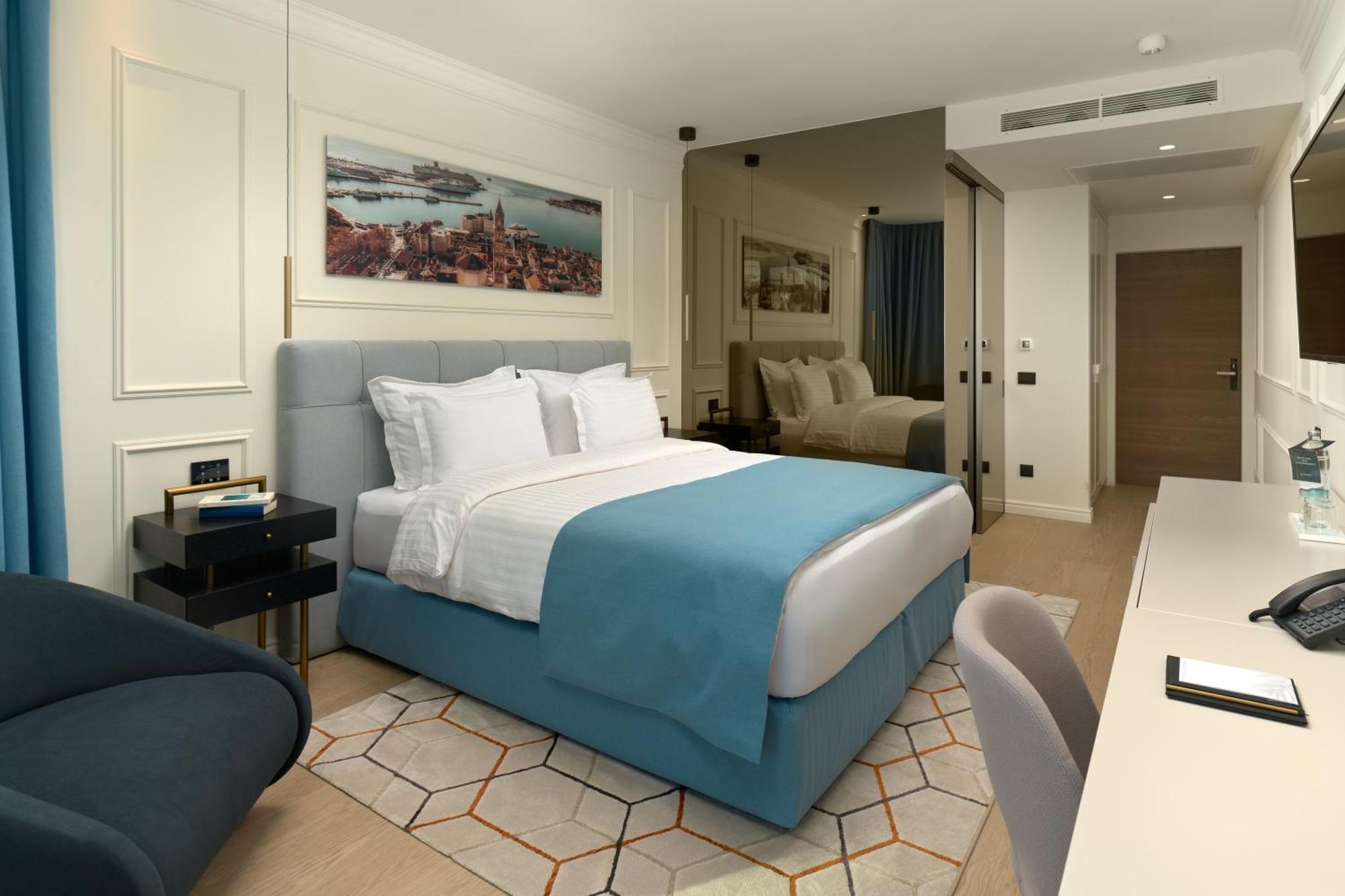Mirari Boutique Hotel สปลิท ภายนอก รูปภาพ